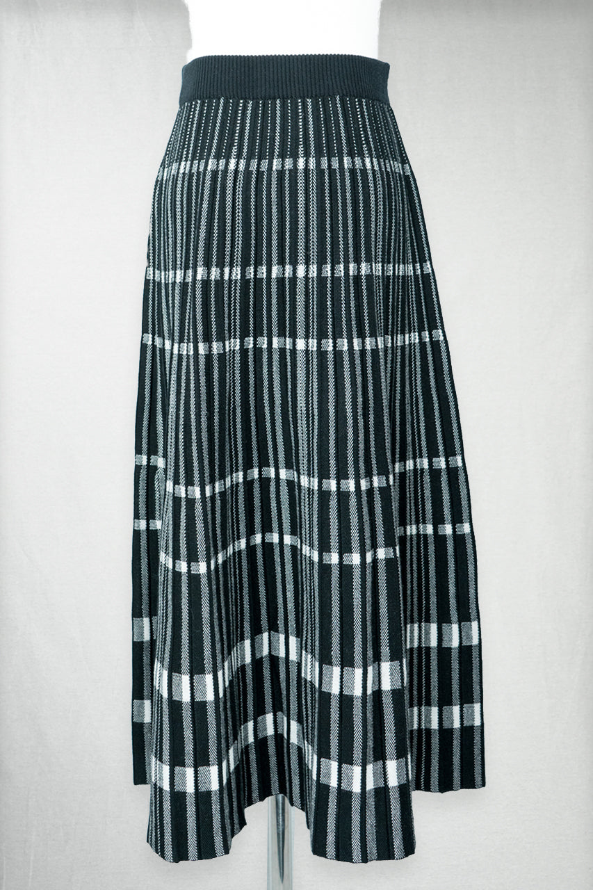 ニットプリーツ風ロングスカート（Knit pleats style long skirt 